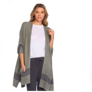 Women’s boot dreams Cliffside wrap. One size fits all. Perfect. Smoke free home